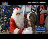 Волгодонской район проводил новогодние праздники рождественской елкой главы Виктора Мельникова
