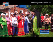 В хуторе Потапов Святую Троицу отметили в казачьих традициях