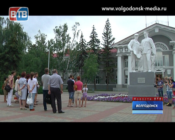 В Волгодонске прошла первая автобусная экскурсия