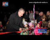 Единственный сквер в новой части Волгодонска подключили к освещению