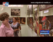 В волгодонском художественном музее открылась выставка Сергея Гридина