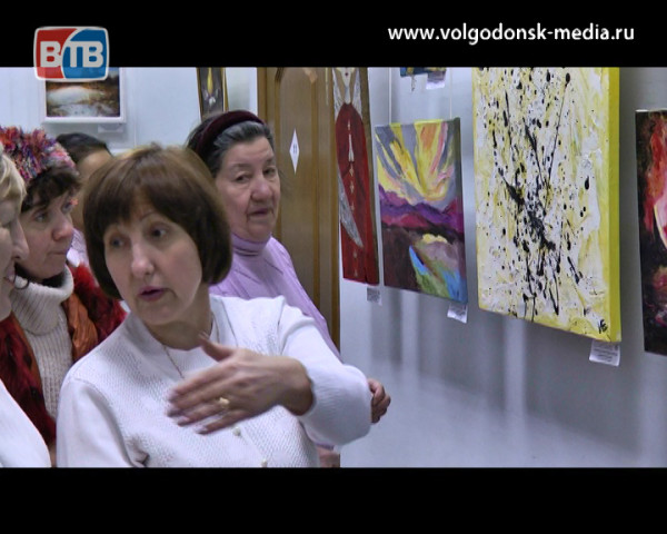 Волгодонские художники выставкой отчитались о работе за год