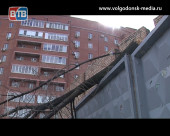 Ветер уничтожил памятник строителям и не только. Результаты разгула стихии в Волгодонске