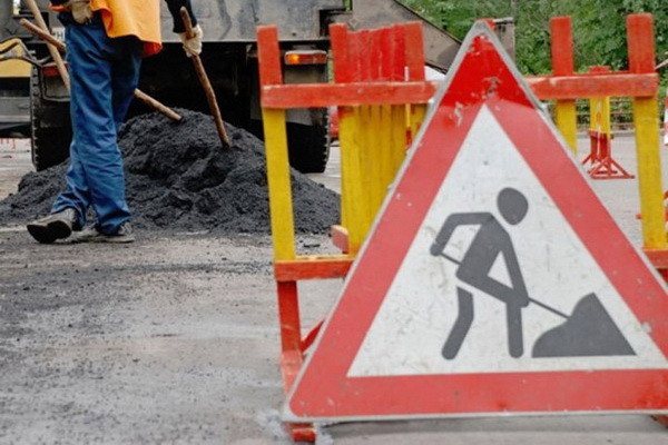 В Ростовской области Минтранс будет платить подрядчикам после завершения ремонта дорог