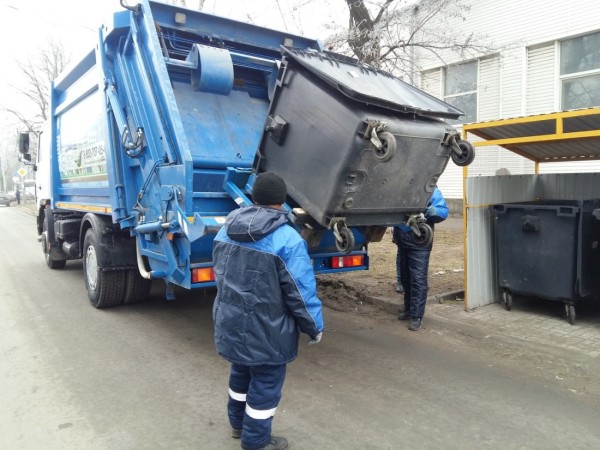 Правительство Ростовской области отчиталось о работе новой системы уборки мусора