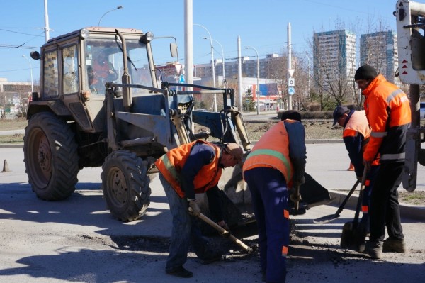 Виктор Мельников:  Качество ямочного ремонта дорог  необходимо жестко контролировать