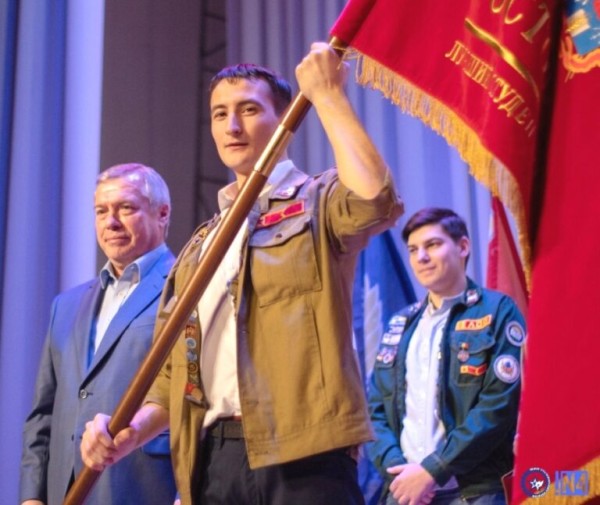 Стройотряд ВИТИ НИЯУ МИФИ стал лучшим в Ростовской области и получил переходящее знамя губернатора