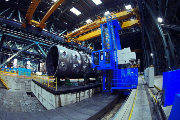 На Атоммаше впервые за 40 лет запущен уникальный станок-гигант