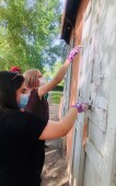 «Нет наркотикам»: волонтеры Волгодонска устраняли граффити с рекламой наркотических средств