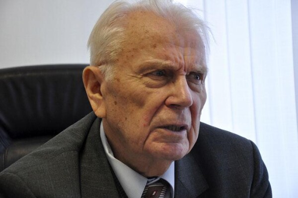 Ушел из жизни почётный гражданин города Волгодонска Борис Головец