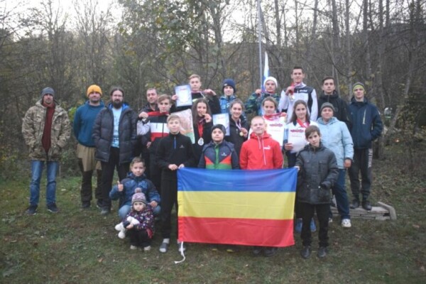 Волгодонские гребцы успешно выступили на открытых соревнованиях по гребному слалому в Краснодарском крае