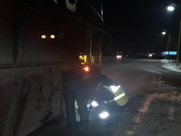 Автобус из Ростовской области застрял на трассе под Москвой