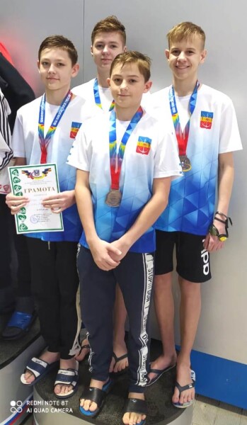 Пловцы из Волгодонска стали бронзовыми призерами на областных соревнованиях по плаванию «Веселый дельфин»