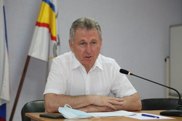 Виктор Мельников провел встречу с педагогическим сообществом Волгодонска
