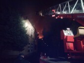 Жильцов эвакуировали: крупный пожар тушили ночью в жилом доме в Волгодонске