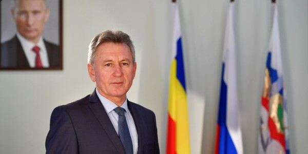 Глава администрации Волгодонска Виктор Мельников принял решение о сложении полномочий