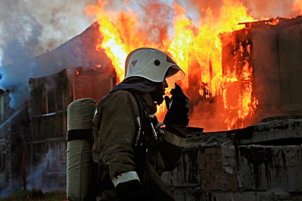 В январе в Волгодонске произошло 8 пожаров, пожарные спасли 15 человек