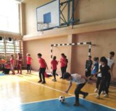 Спортивные выходные: в Волгодонске прошли «Веселые старты» среди детей и футбольный турнир среди взрослых