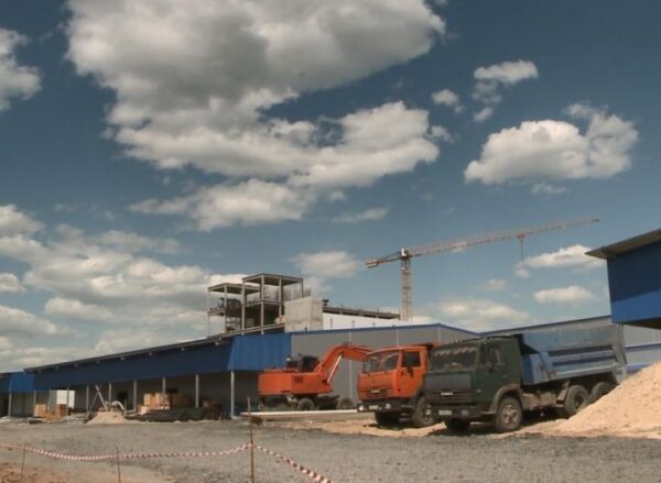 На Дону завершается строительство единственного в России завода по производству штапельного волокна