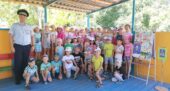 «Сезон без опасности»: полицейские Волгодонска провели профилактическую беседу с детсадовцами