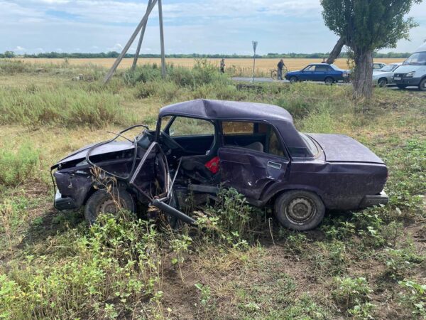 В Ростовской области в ДТП погиб 29-летний водитель ВАЗа