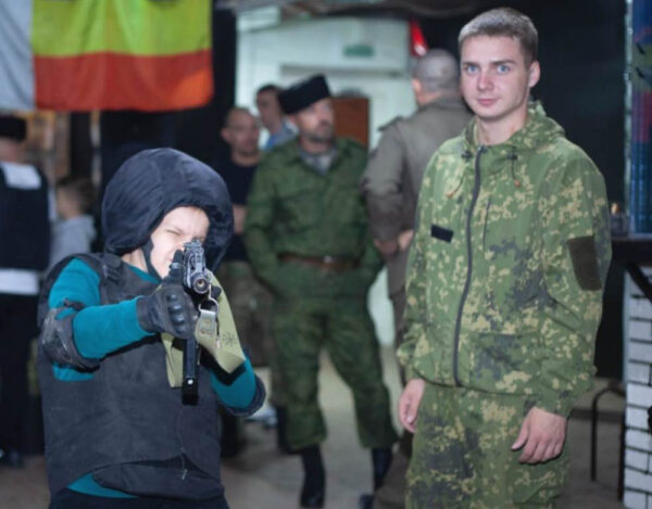 Для юных казаков из Волгодонска провели военно-полевые сборы