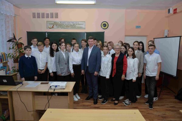 Ростовская АЭС: атомный урок для школьников Волгодонска провел глава города