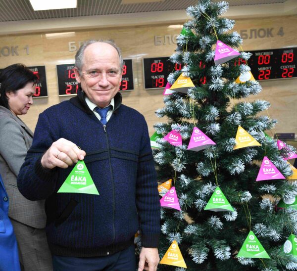 Ростовская АЭС: 3,5 тысячи детей из Волгодонска и соседних районов получили от атомщиков новогодние подарки и веру в чудеса
