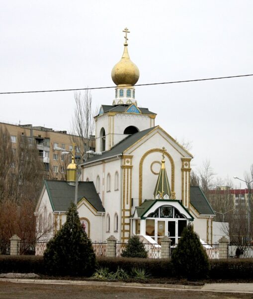 Сбор гуманитарной помощи для военных объявлен в храме Василия Блаженного в Волгодонске