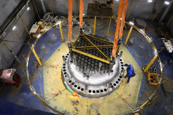 На Атоммаше провели контрольную сборку корпуса реактора для АЭС «Куданкулам»