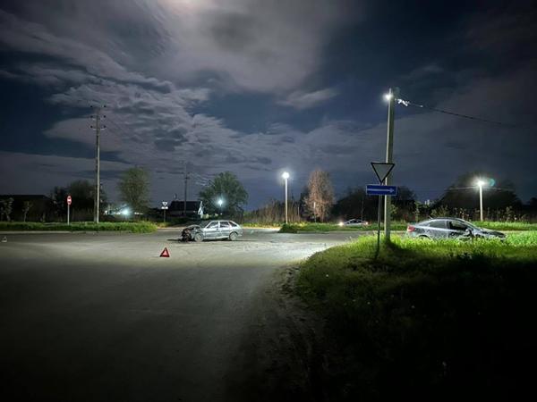 В Волгодонске водитель «Киа Церато» устроил ДТП с «ВАЗом»