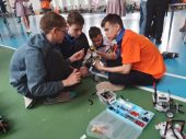 Еще четыре команды СЮТ получили путевки в финал международного фестиваля робототехники «РобоФинист»
