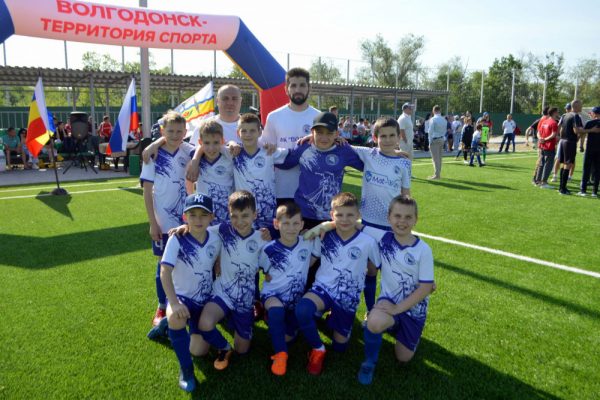 В Волгодонске проходит региональный финал школьной лиги по футболу «Кожаный мяч» с участием 48 команд