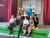 В Волгодонском техникуме металлообработки и машиностроения состоялся показ документального спектакля «Донбасский характер»