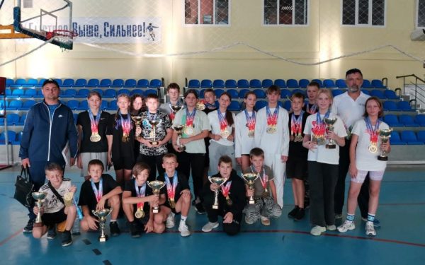 Волгодонские школьники завоевали два первых места на Областной спартакиаде