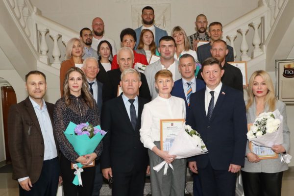 Сергей Макаров поздравил с победой призеров «Спартакиады Дона»