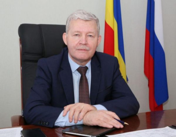 Депутаты приняли отставку главы администрации Волгодонска Сергея Макарова