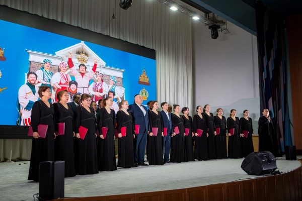 Элистинская и Волгодонская епархии организовали благотворительный концерт