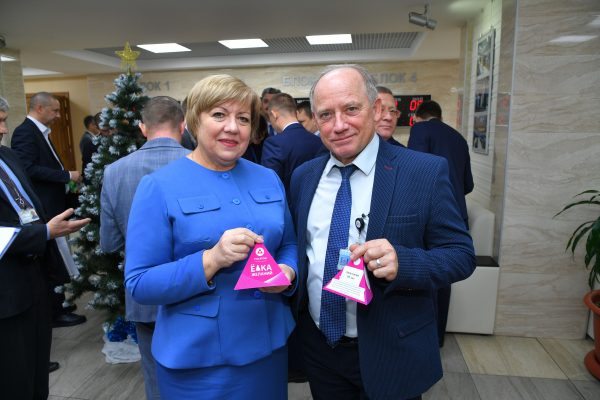 Более шести тысяч детей получат к Новому году подарки от Ростовской АЭС