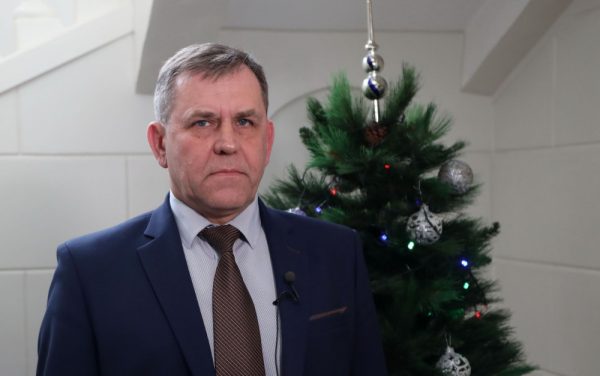 Новогоднее поздравление исполняющего обязанности главы администрации города Волгодонска Вадима Кулеши