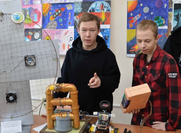 При поддержке Ростовской АЭС в Волгодонске стартовала XVI зональная открытая научно-практическая конференция Академии юных исследователей